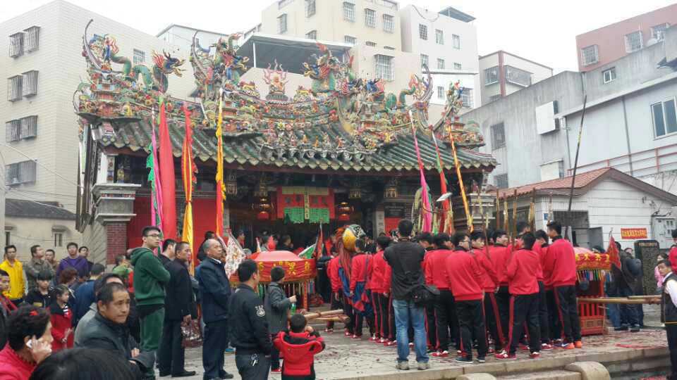 福建厦门集美正月初六“挂香”