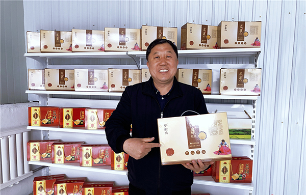 王平堂代言村里生产的龙泉煎饼2.jpg