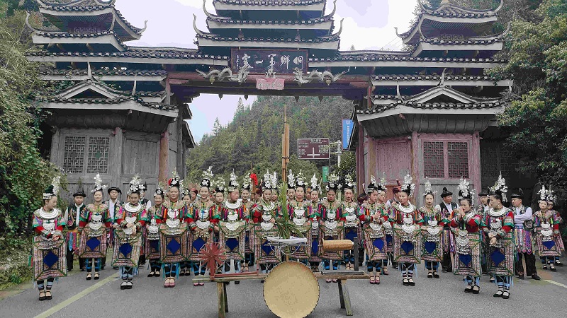 寨门迎宾.jpg