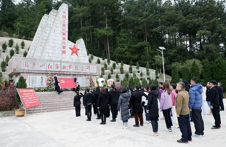 困牛山村.jpg