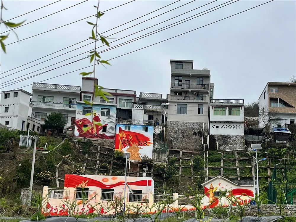 鸭池河村.jpg