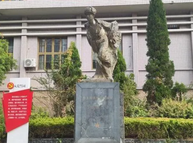 罗盛教村.png